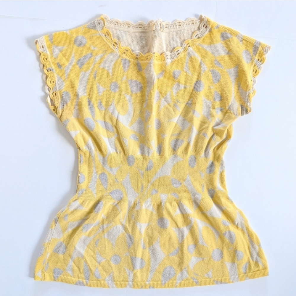 CLOSING SALE!! Moth Yellow and Gray Daisy Tank, M